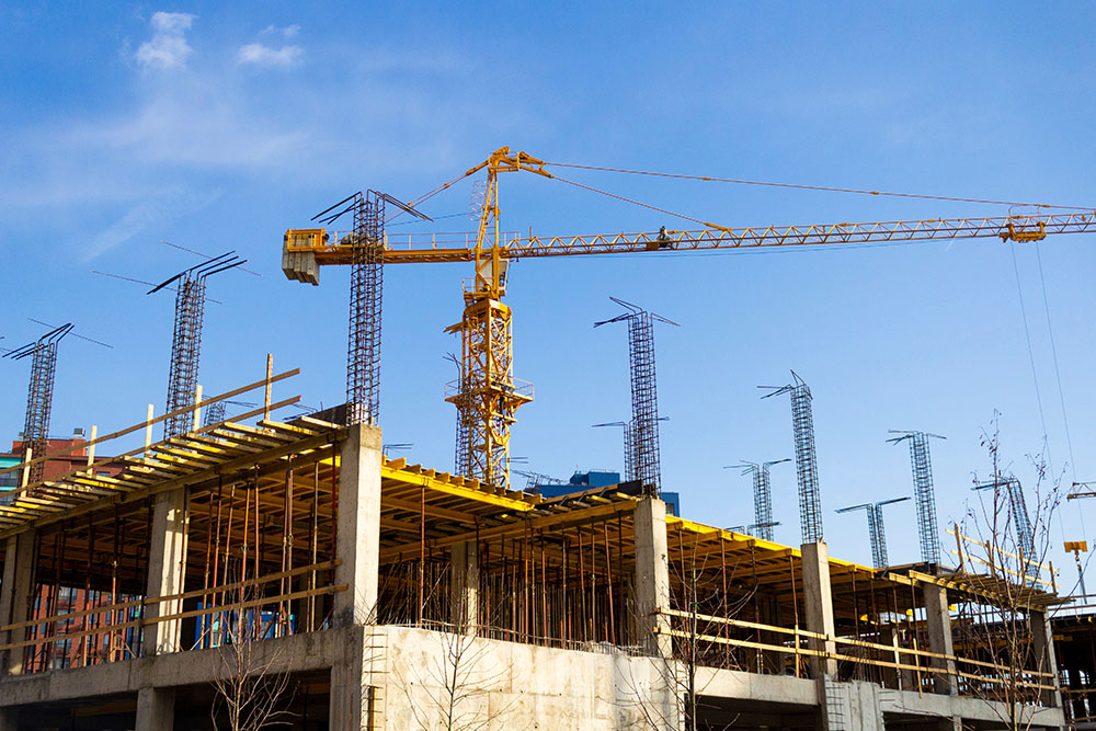 CONSTRUCTION & FACILITY MANAGEMENT