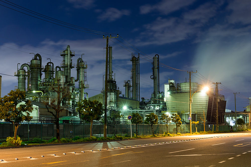 OIL & GAS